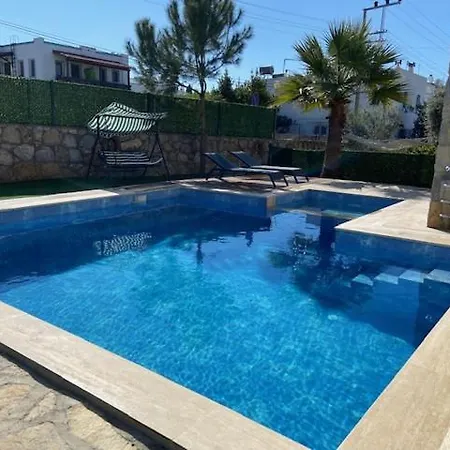 Two-bedroom Flat At Apartment Bodrum